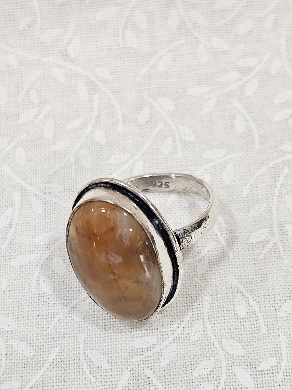 Sterling Silver Agate Gemstone Ring - Size 8