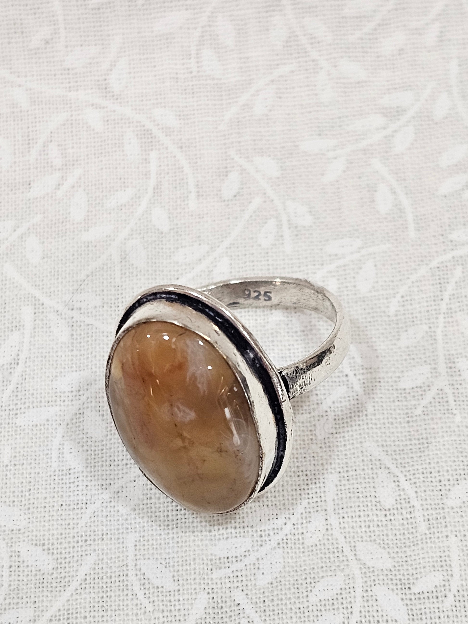 Sterling Silver Agate Gemstone Ring - Size 8