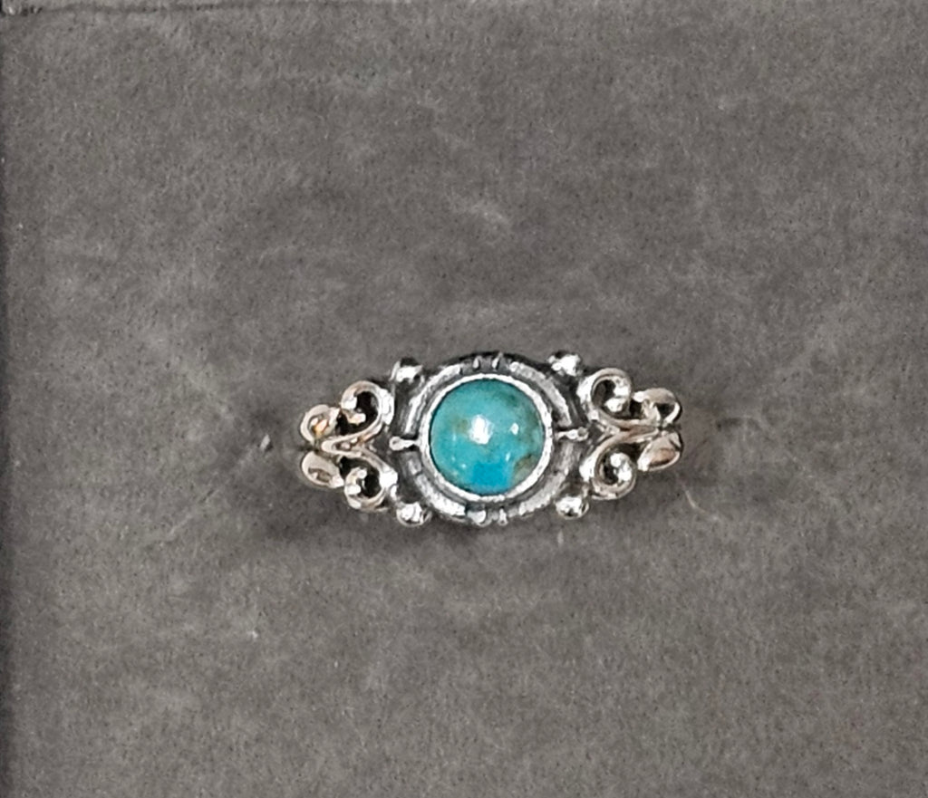 Sterling Silver Turquoise Gemstone Ring 9