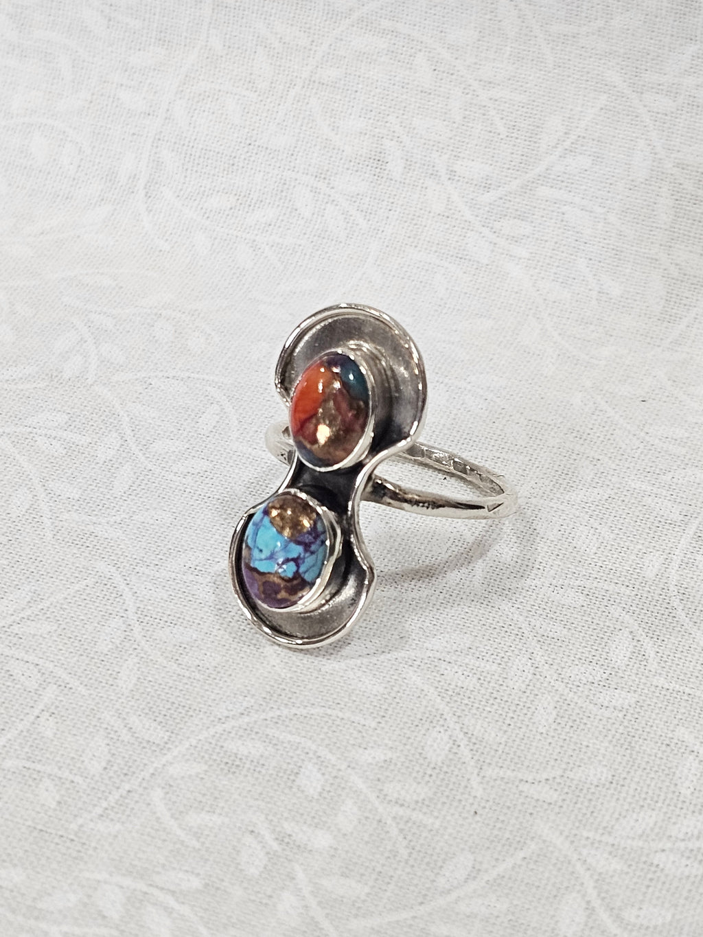 Sterling Silver Spiny Oyster Turquoise Ring - Size 8.5