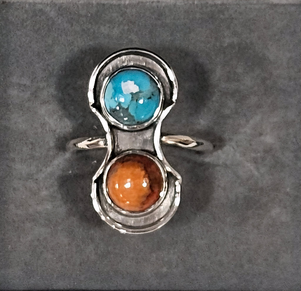 Sterling Silver Spiny Oyster Turquoise Ring - Size 7.5