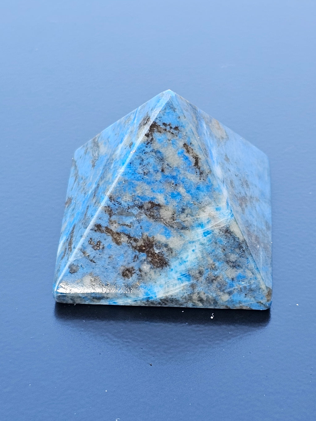 Lapis Lazuli Crystal Pyrimd