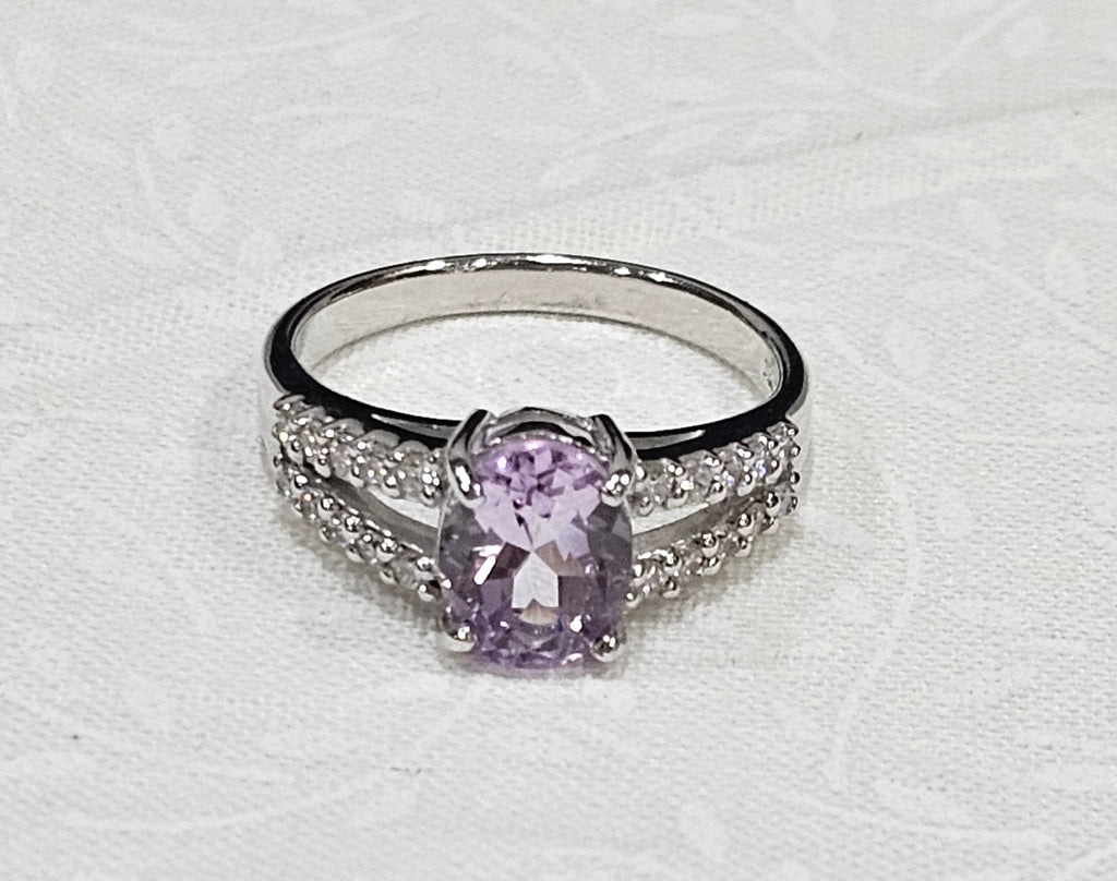 Sterling Silver Amethyst Gemstone Ring - Size 8