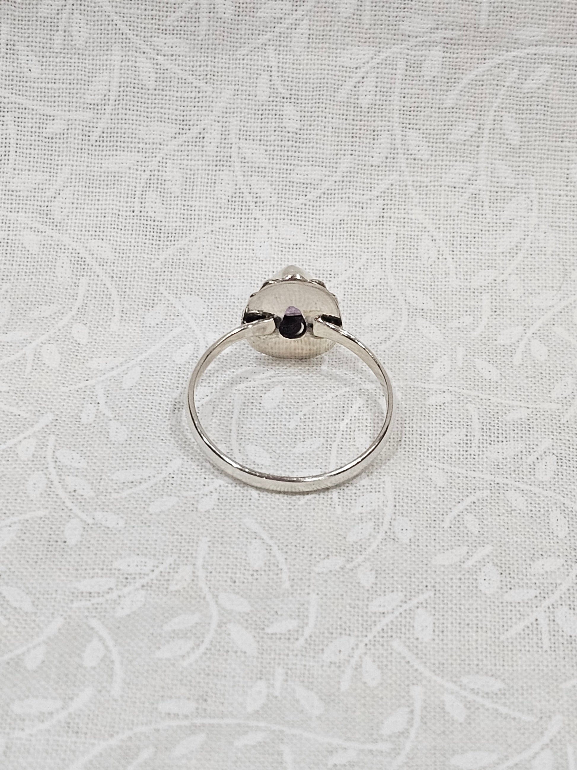 Sterling Silver Amethyst Meditation Ring Spiritual Awakening - Size 8