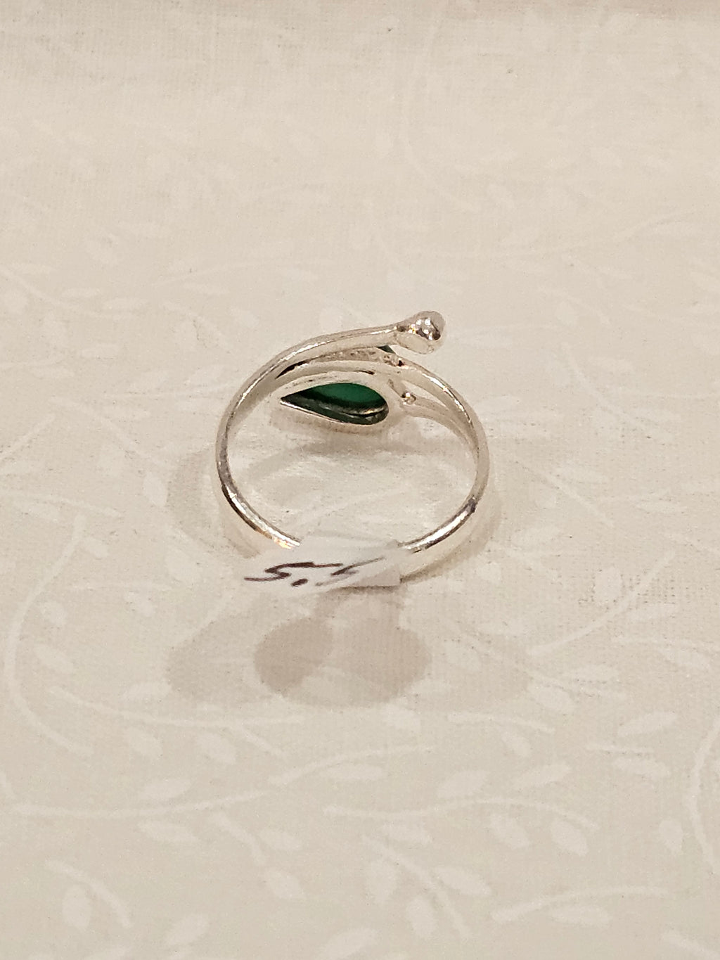 Sterling Silver Green Onyz Gemstone Ring 5.5