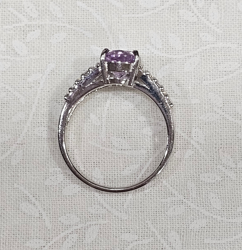 Sterling Silver Amethyst Gemstone Ring - Size 8