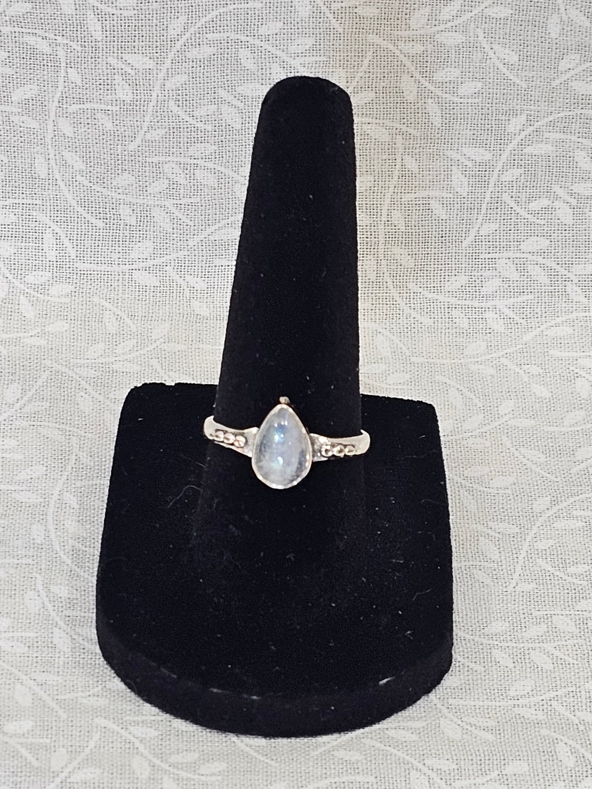 Sterling Silver Moonstone Gemstone Ring 7