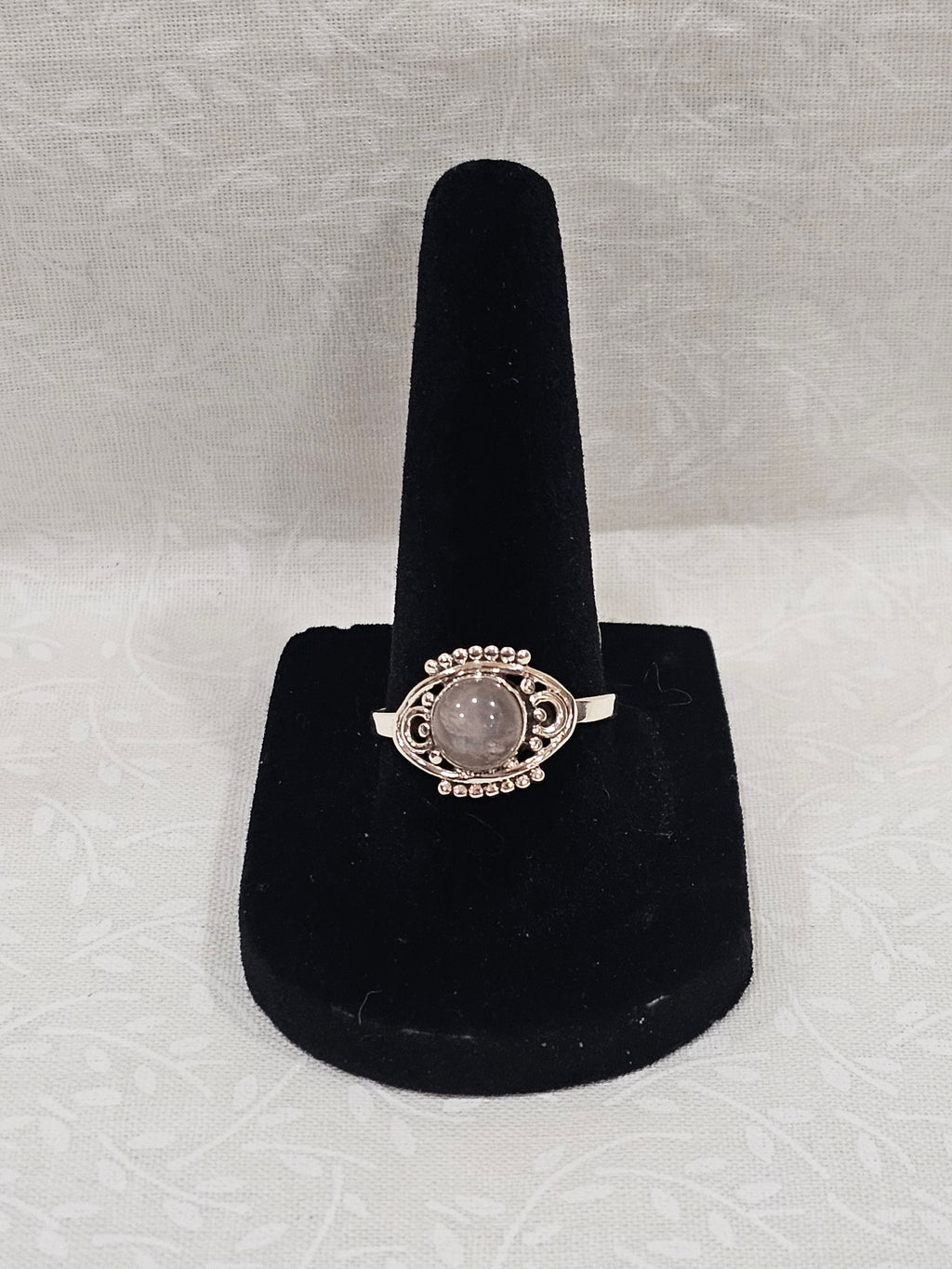 Sterling Silver Moonstone Gemstone Ring - Size 9