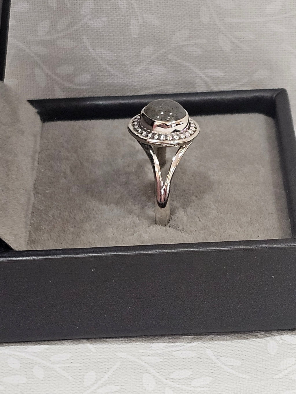 Sterling Silver Moonstone Gemstone Ring Intuition Stone - Size 9