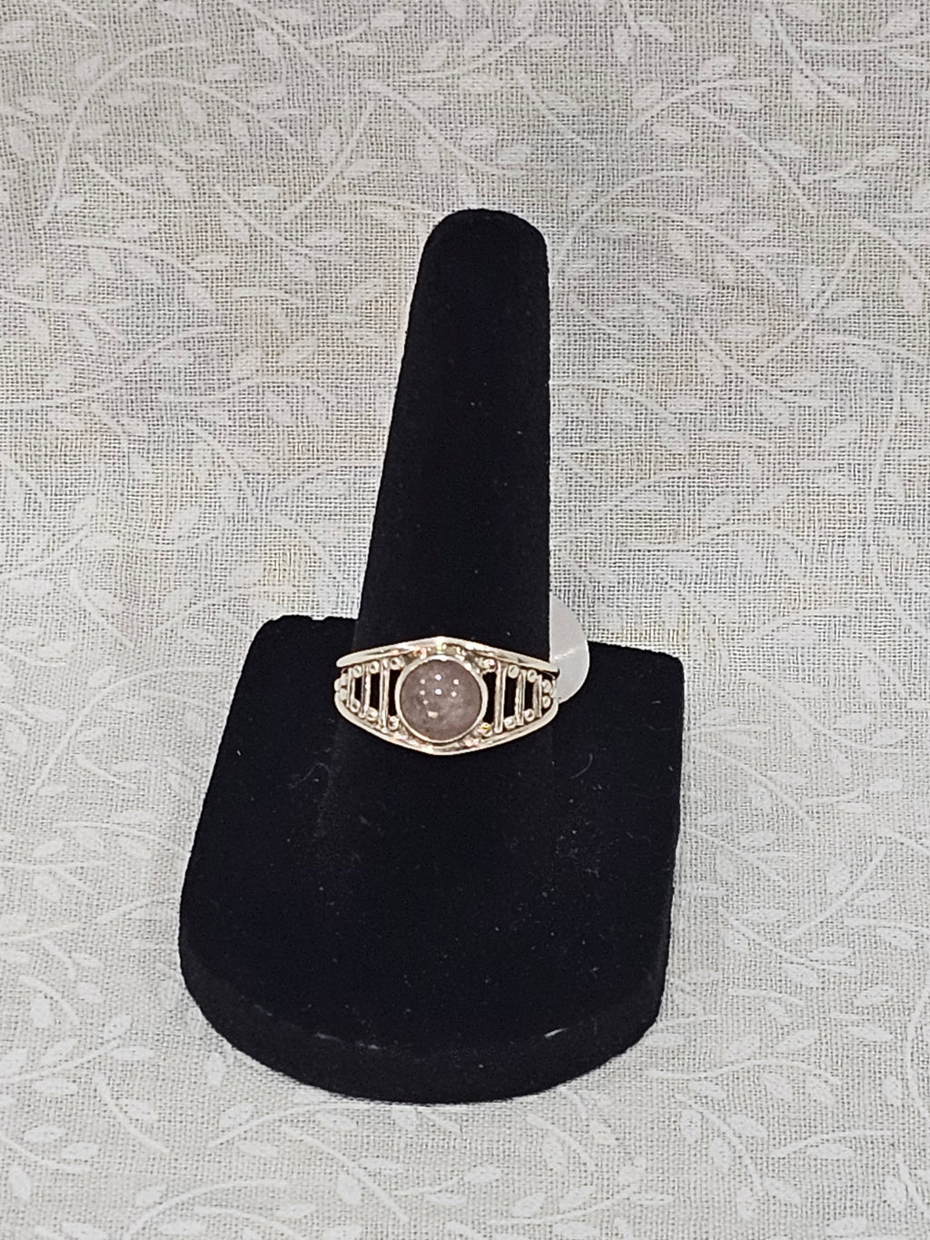 Sterling Silver Moonstone Gemstone Ring 7