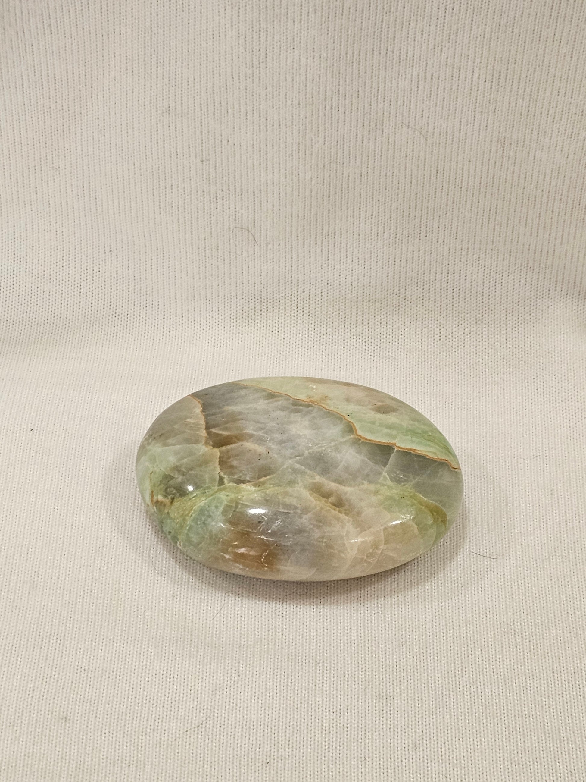 Garnierite Crystal Palm Stone