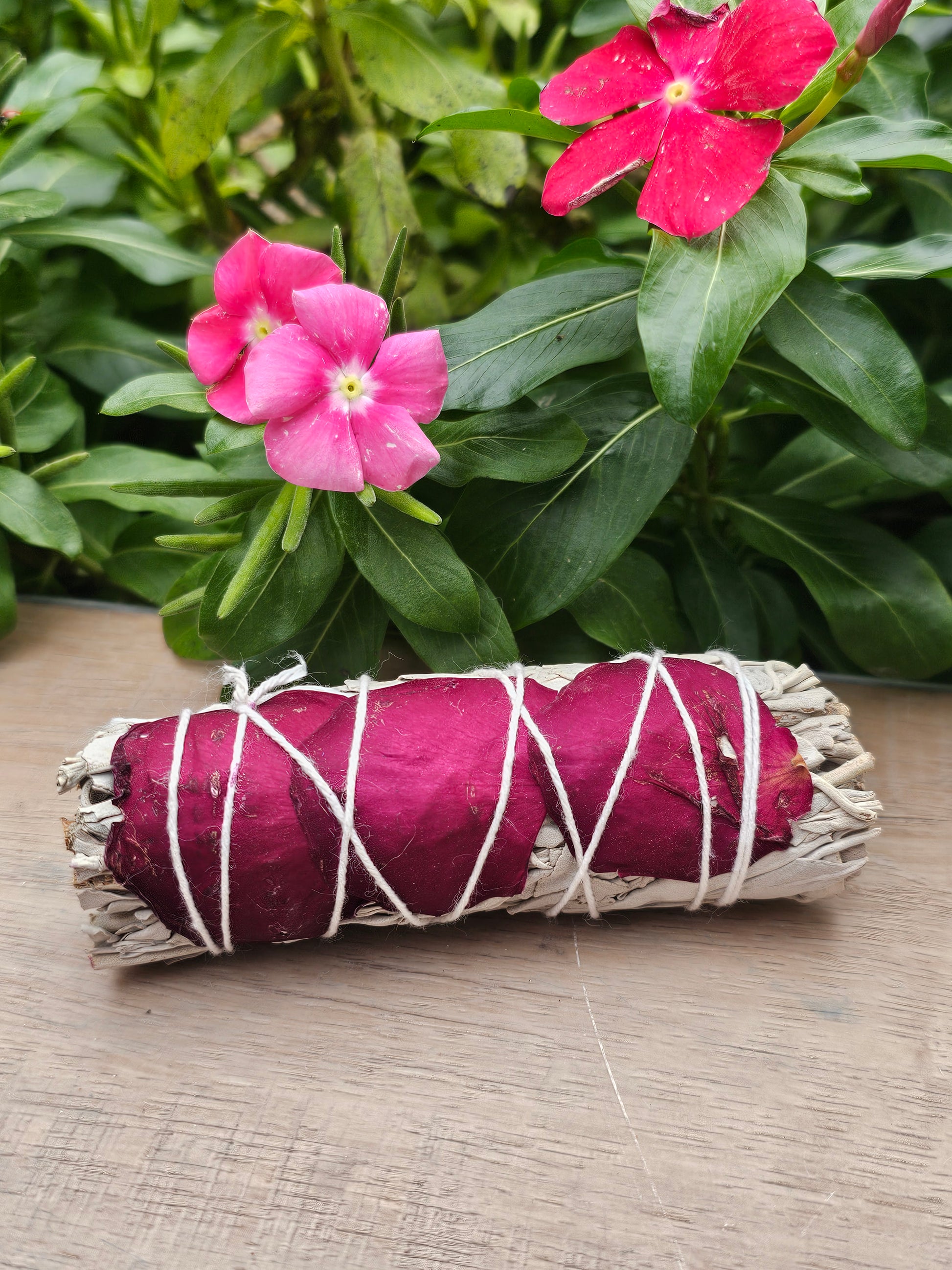 Rose Sage Smudge Bundle - Natural White Sage & Rose Petals