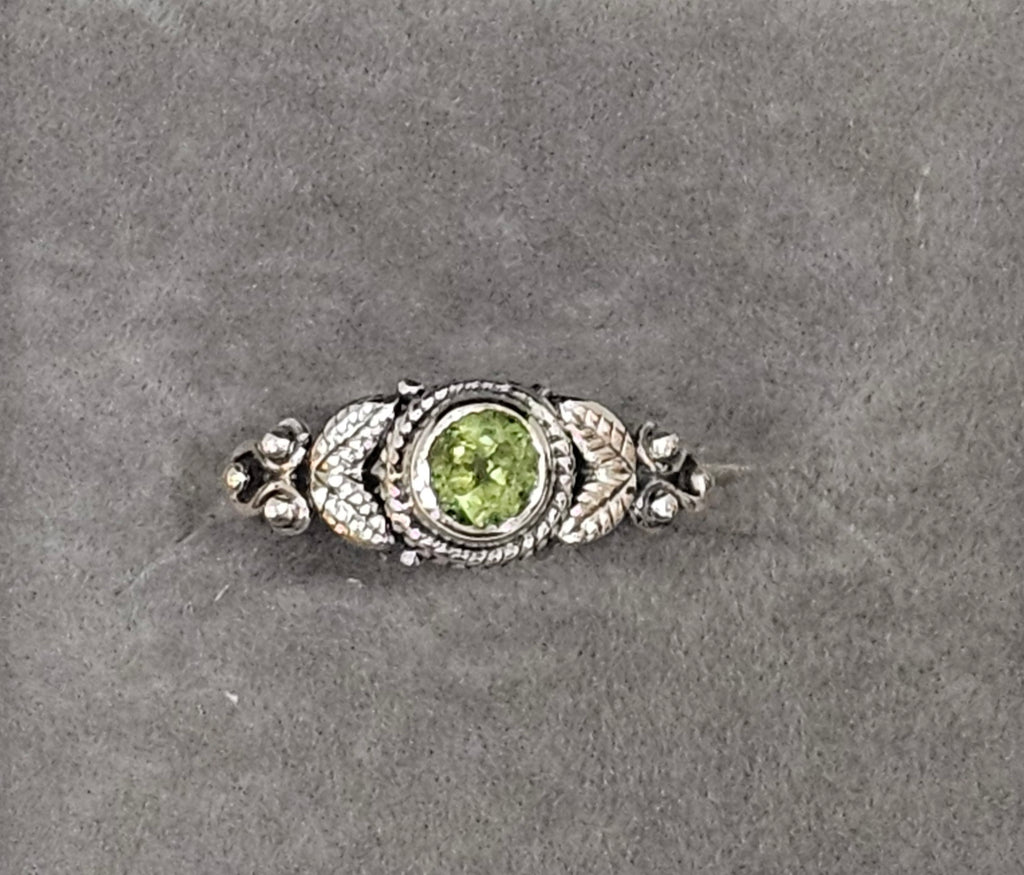 Sterling Silver Peridot Gemstone Ring 6