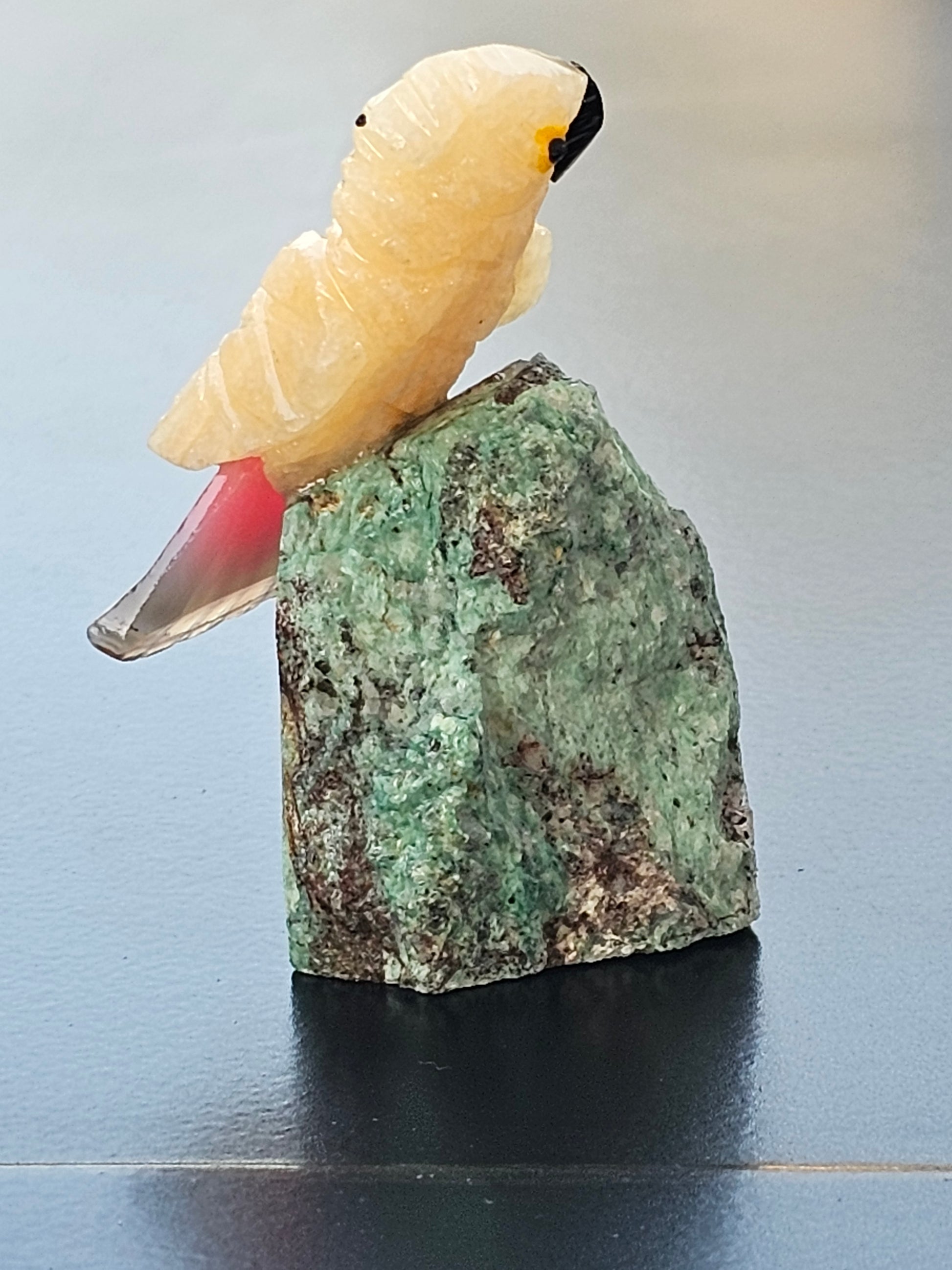 Argonite Onyx Snow Quartz Chrysocolla Parrot