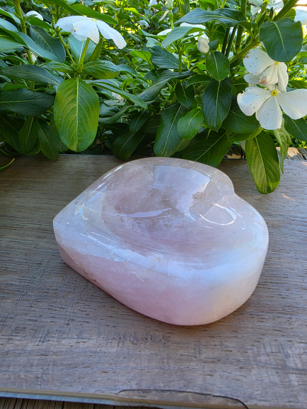 Pink Quartz Crystal Heart Bowl – Approximately 4"