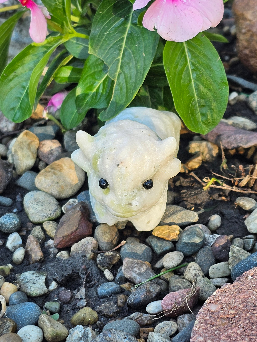 White Jade Crystal Highland Cow