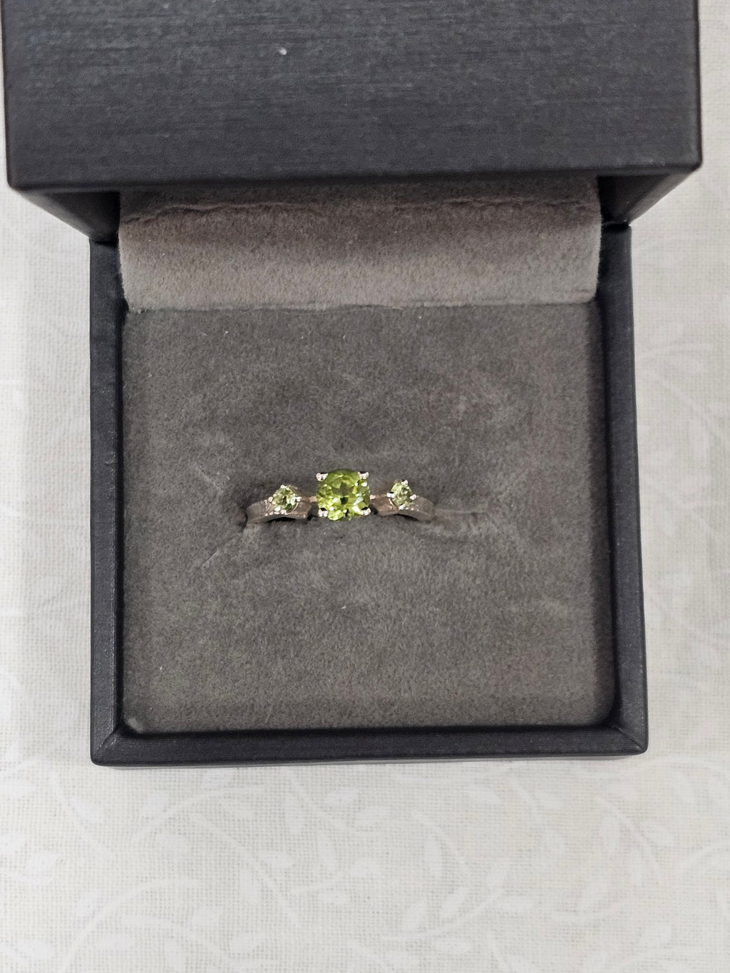Sterling Silver Peridot Gemstone Ring Open Back - Size 5