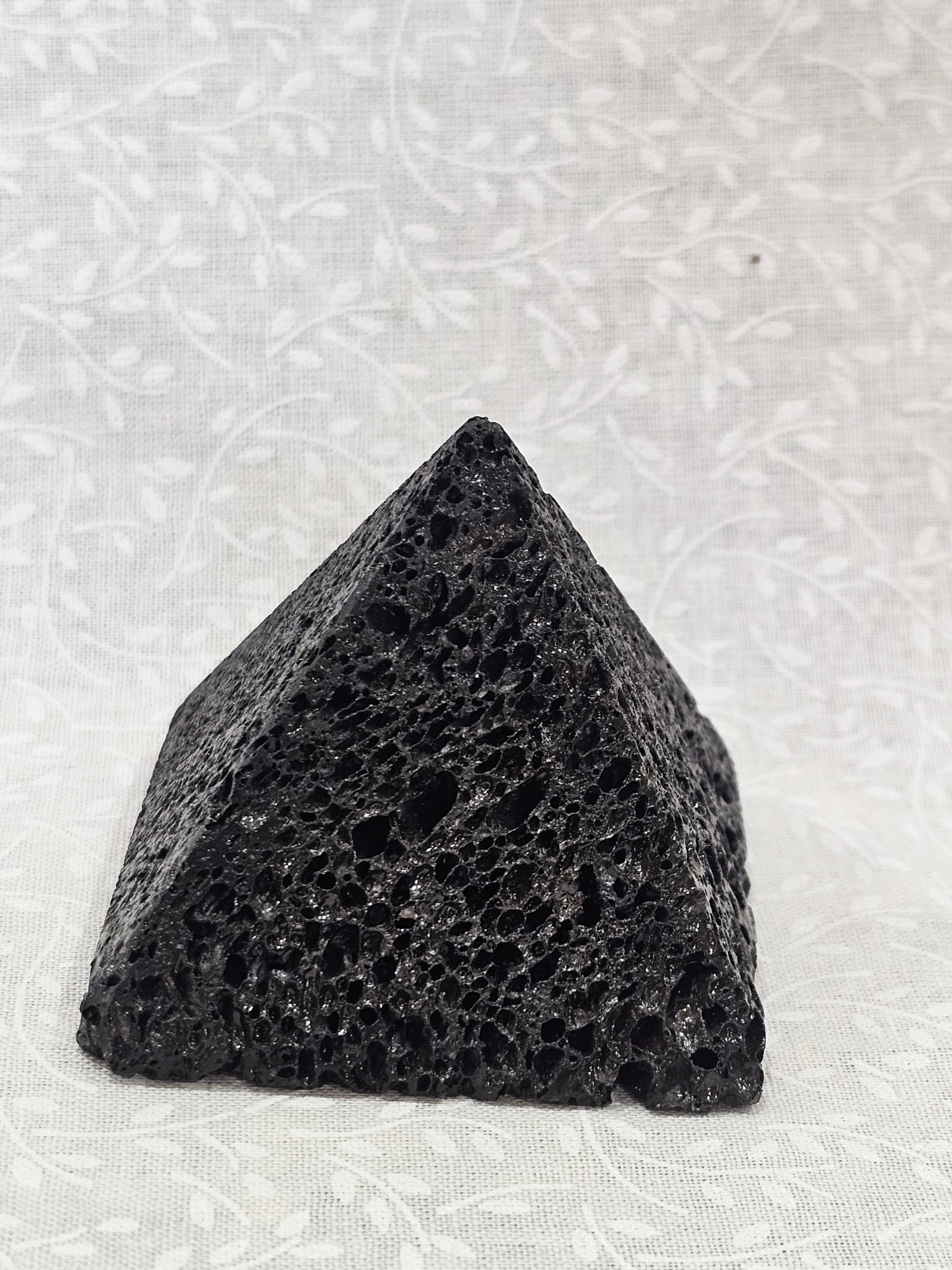 Lava Crystal Pyrimd