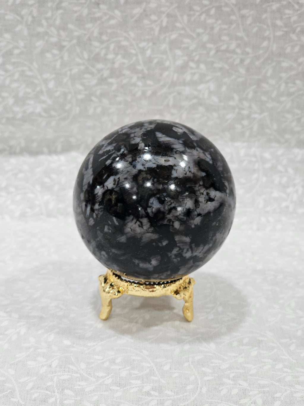 Yooperlite Crystal Sphere Uvactive