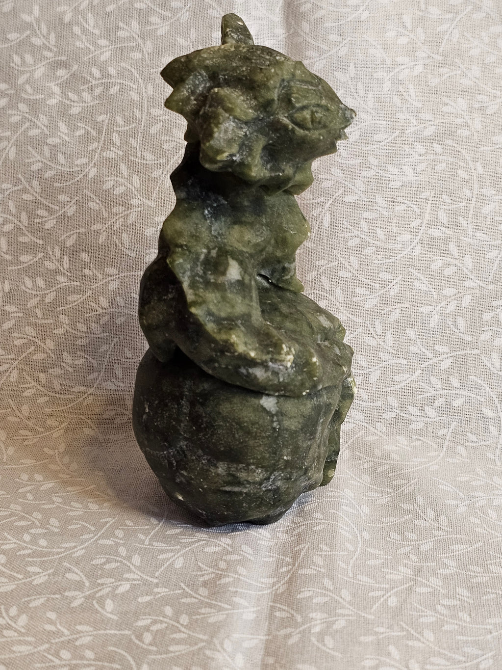 Jade Skull & Dragon Crystal Figurine