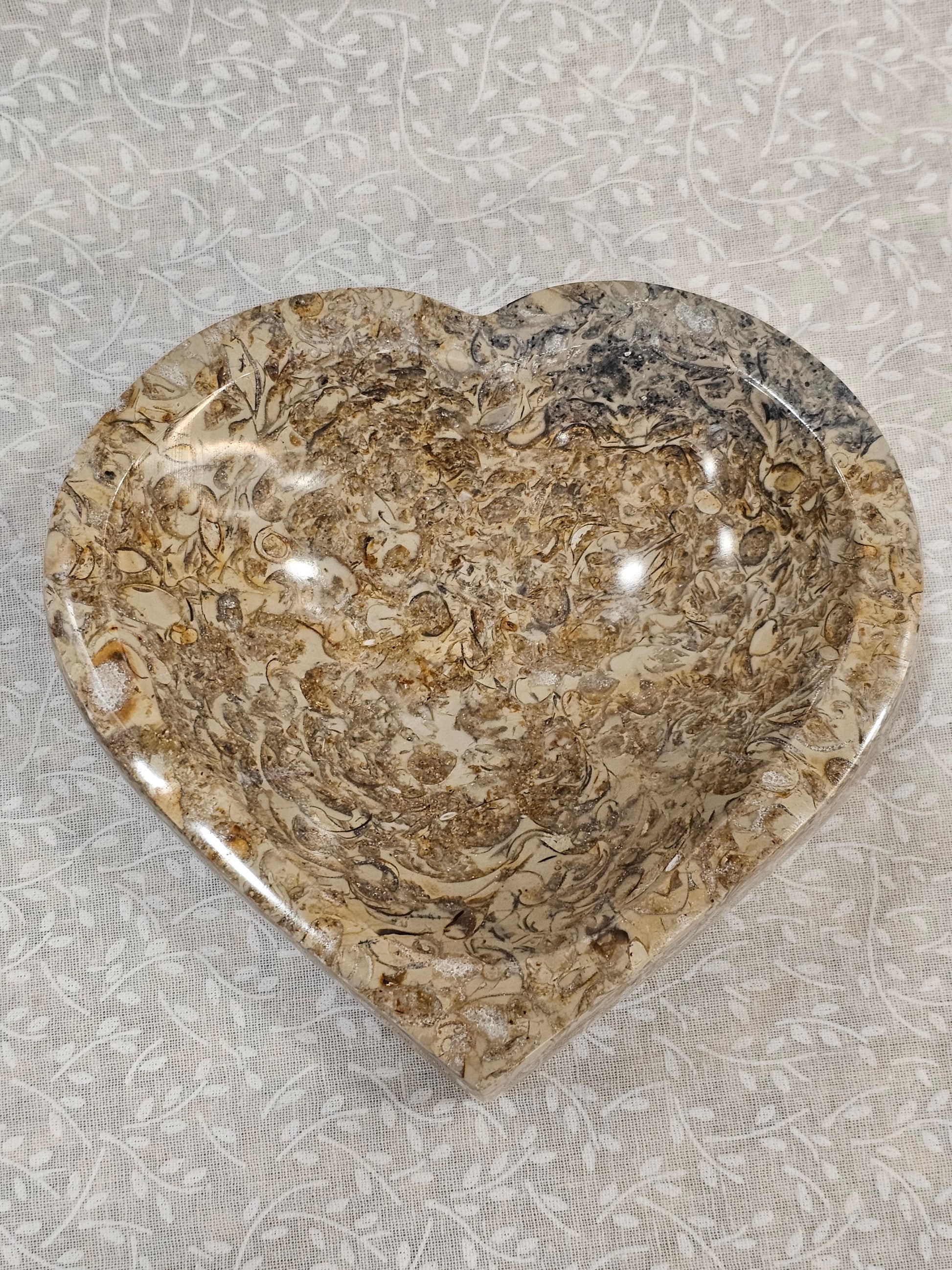 Fossil Hash Crystal Heart Bowl