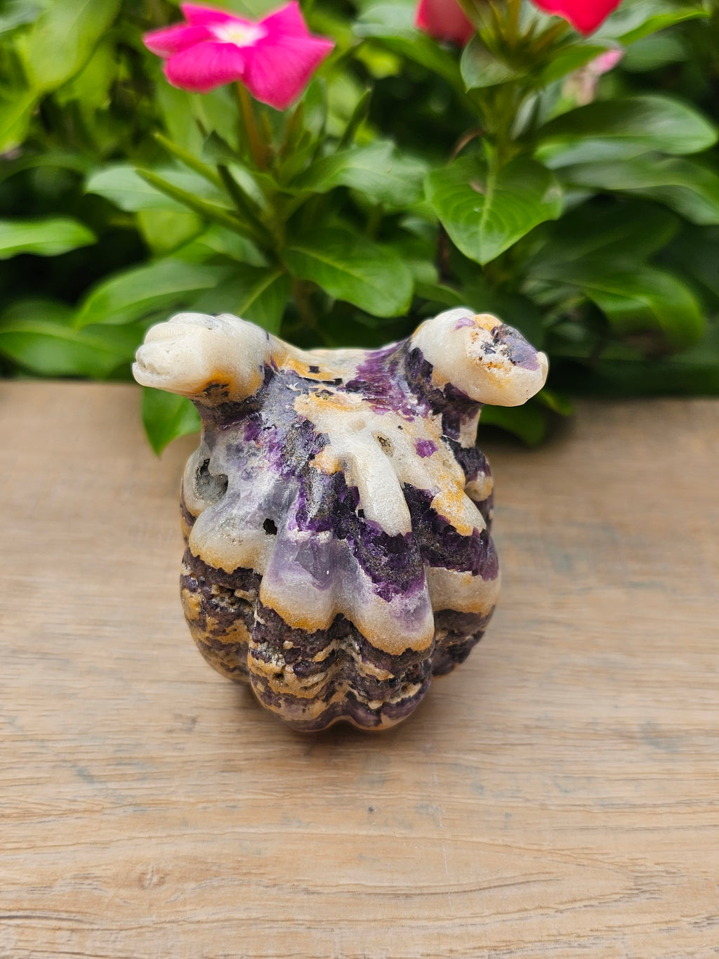 Amethyst Crystal Horned Skull - Handcrafted Spiritual Decor