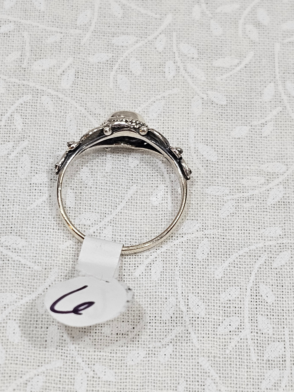 Sterling Silver Peridot Gemstone Ring 6