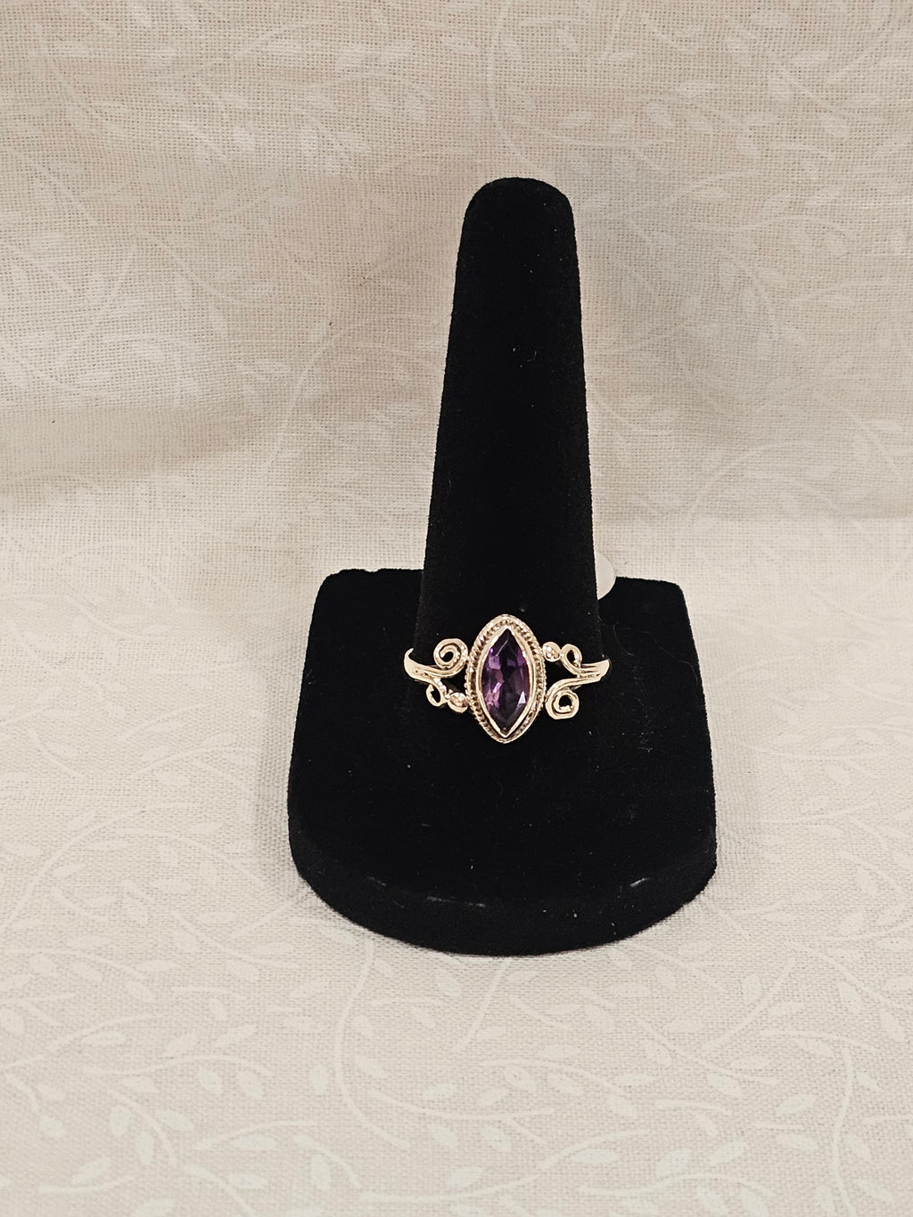 Sterling Silver Amethyst Gemstone Ring February Birthstone - Size 9