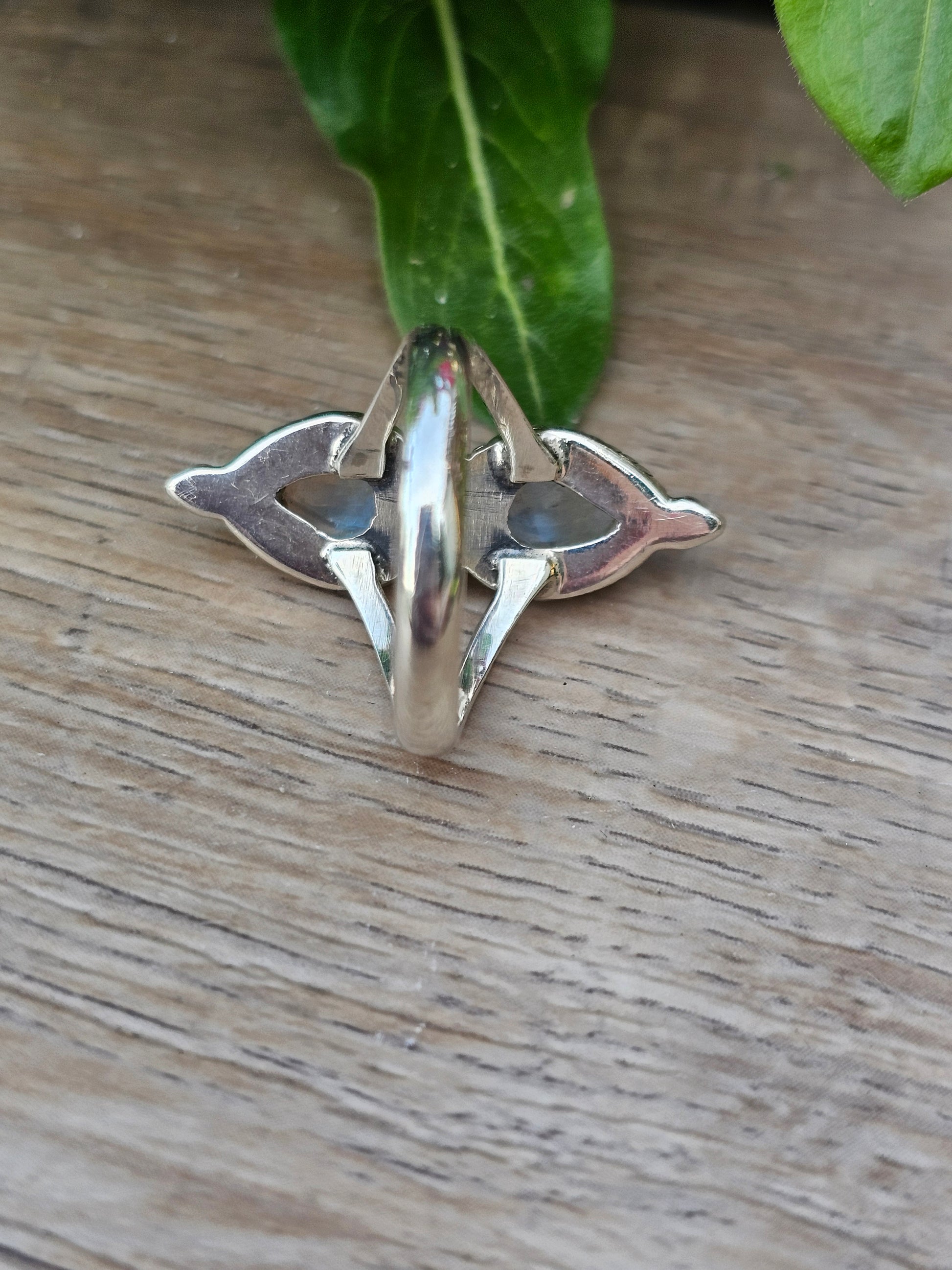 Moonstone Gemstone Sterling Silver Ring Size 9