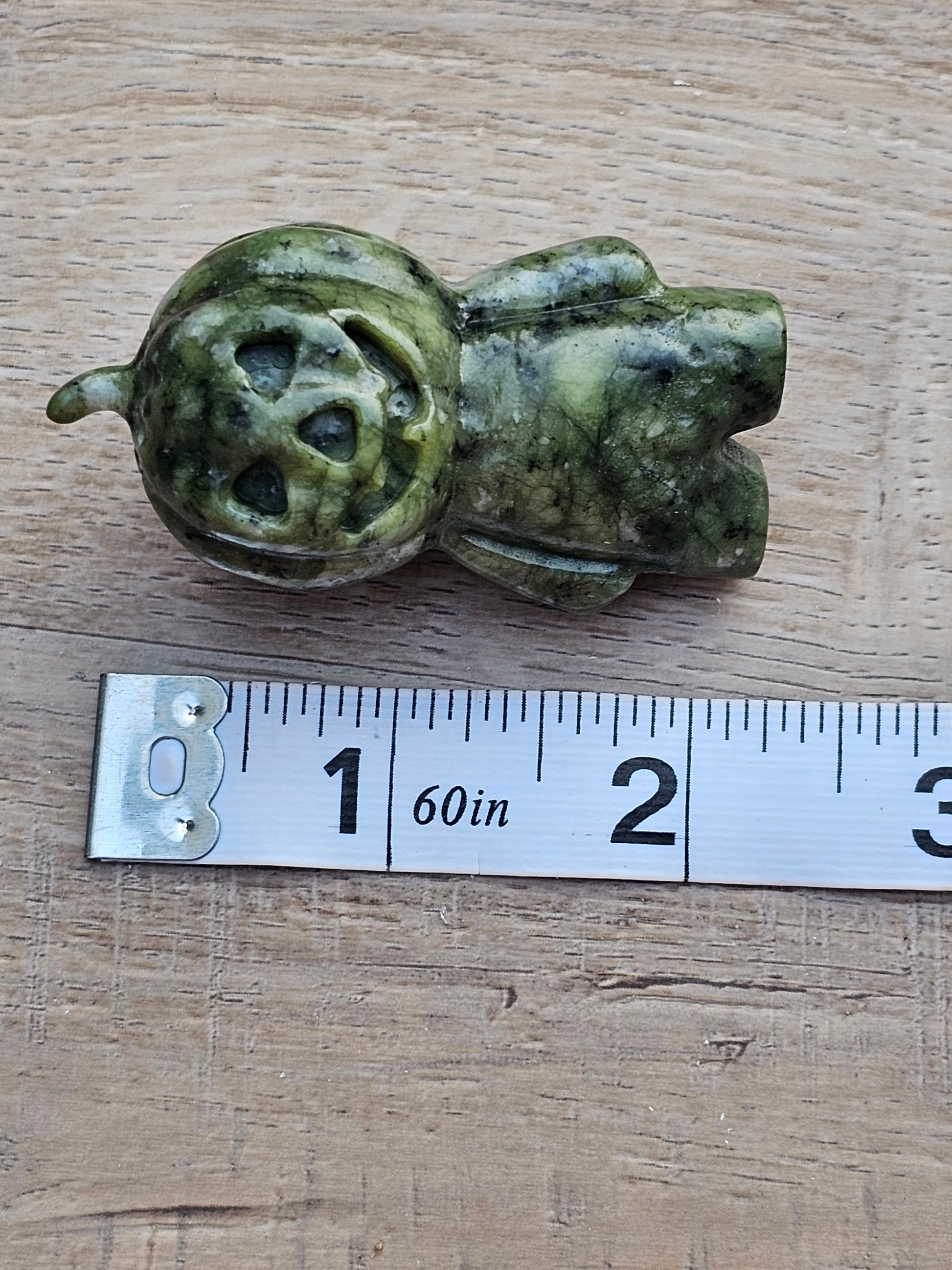 Serpentine pumpkin Head Crystal