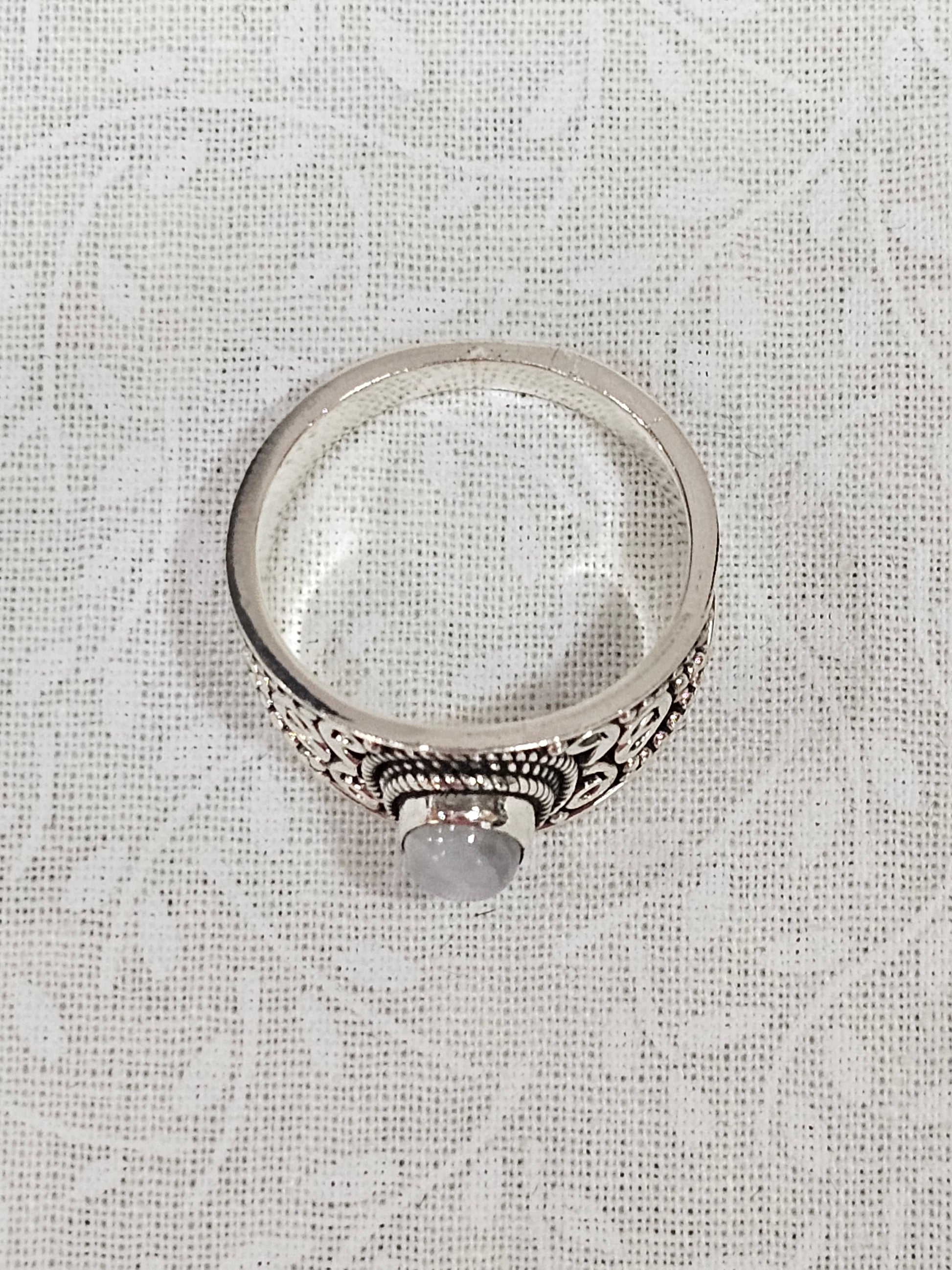 Sterling Silver Moonstone Gemstone Ring - Size 7