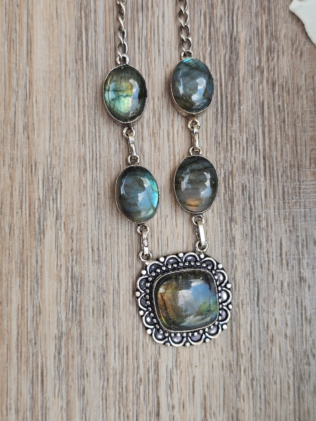 Labradorite Gemstone Necklace