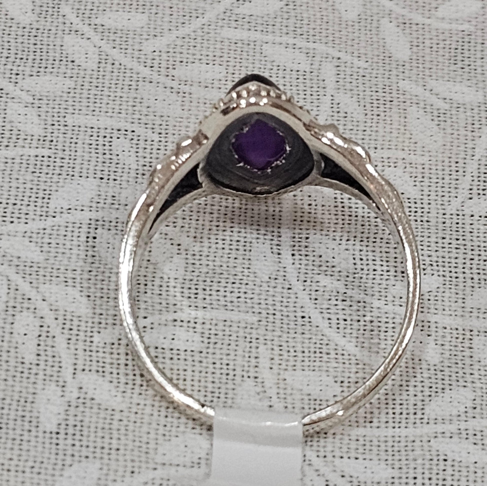 Sterling Silver Amethyst Gemstone Ring 7