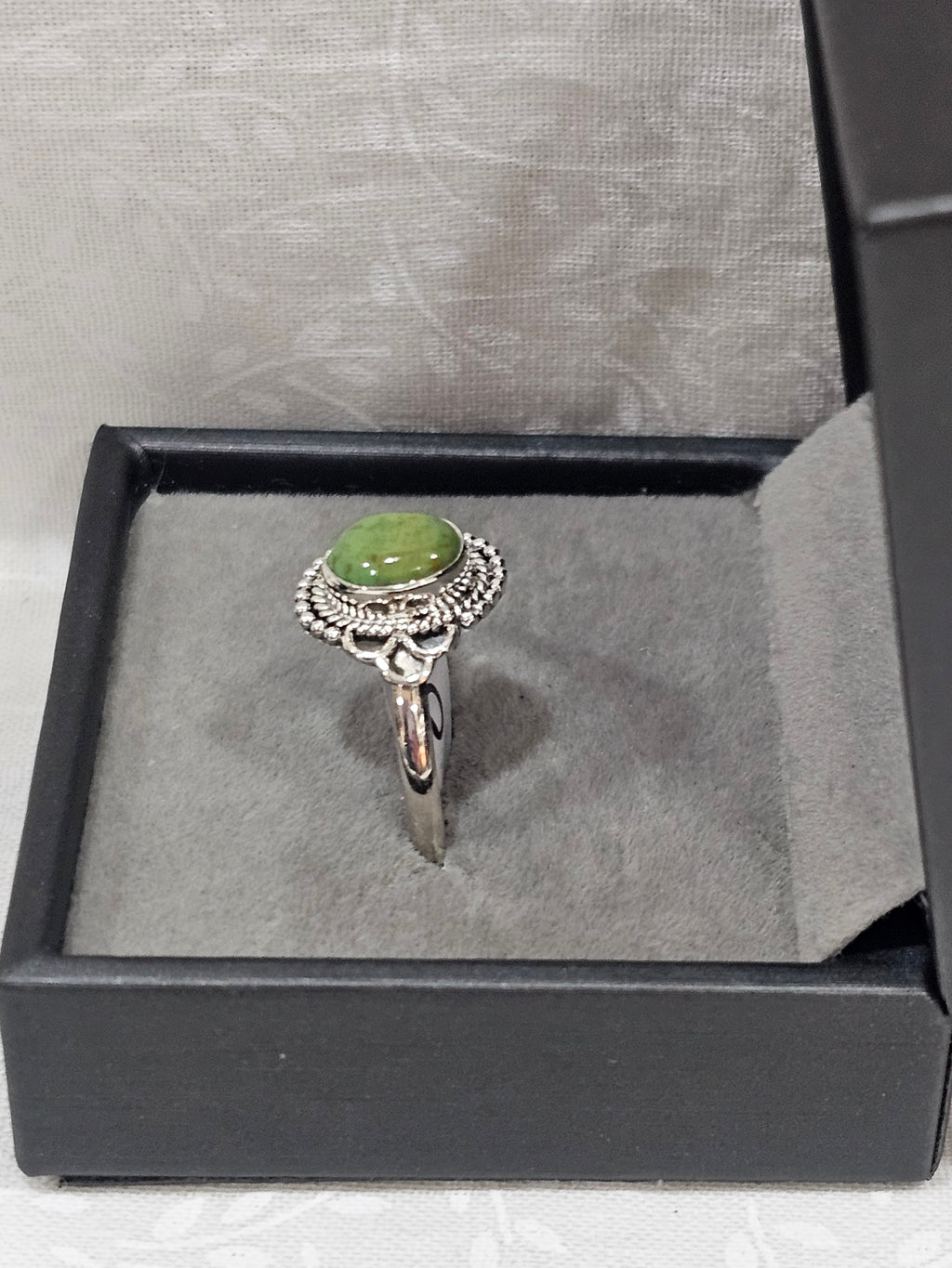 Sterling Silver Green Majove Turquoise Gemstone Ring 9