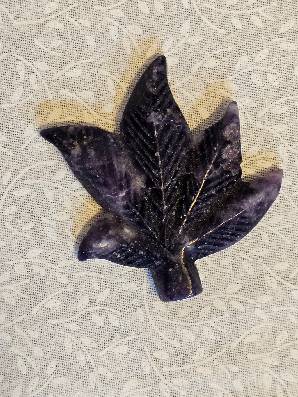 Amethyst Crystal Cannabis Leaf