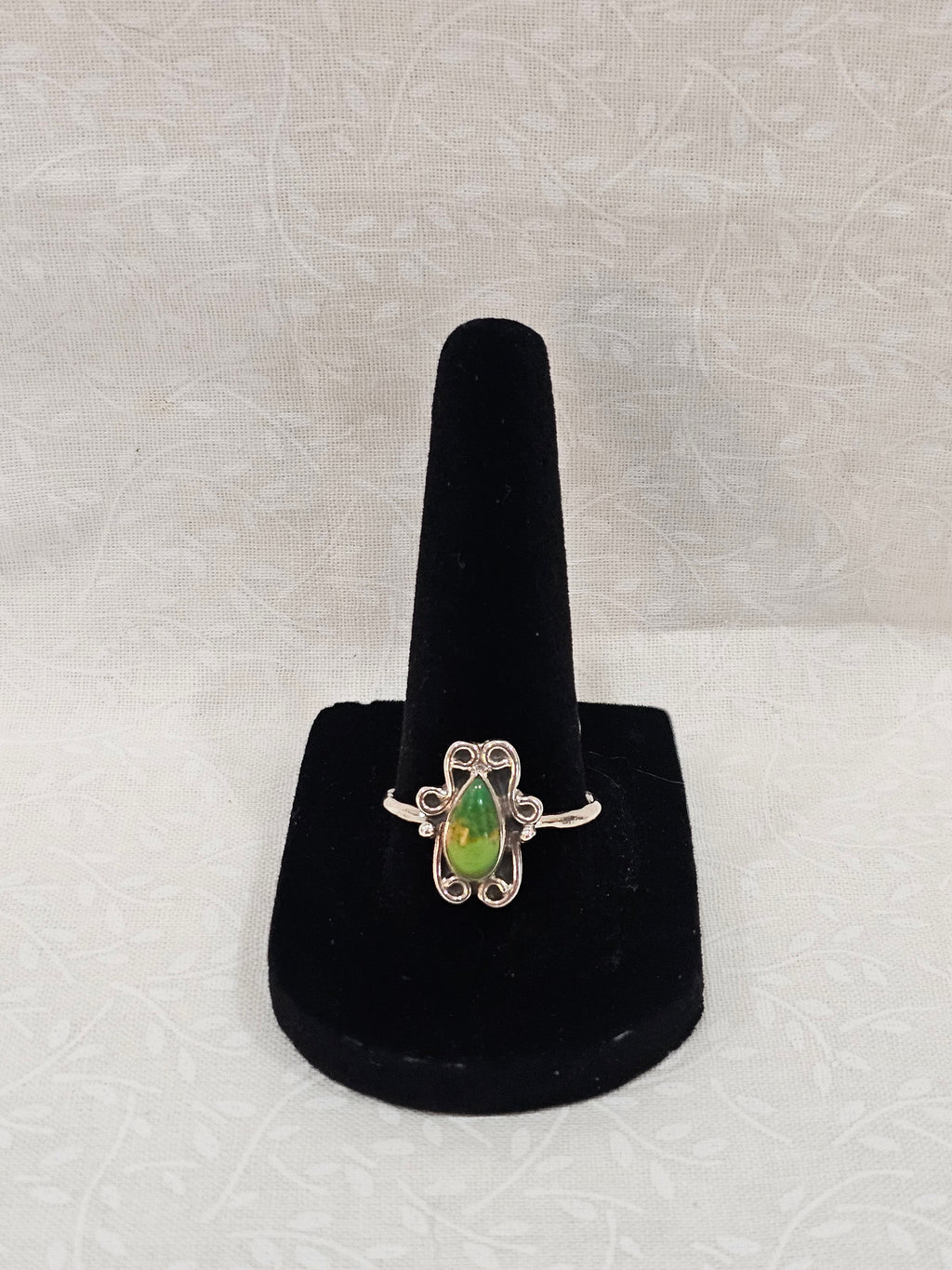 Sterling Silver Green Turquoise Open-Back Ring - Size 8.5