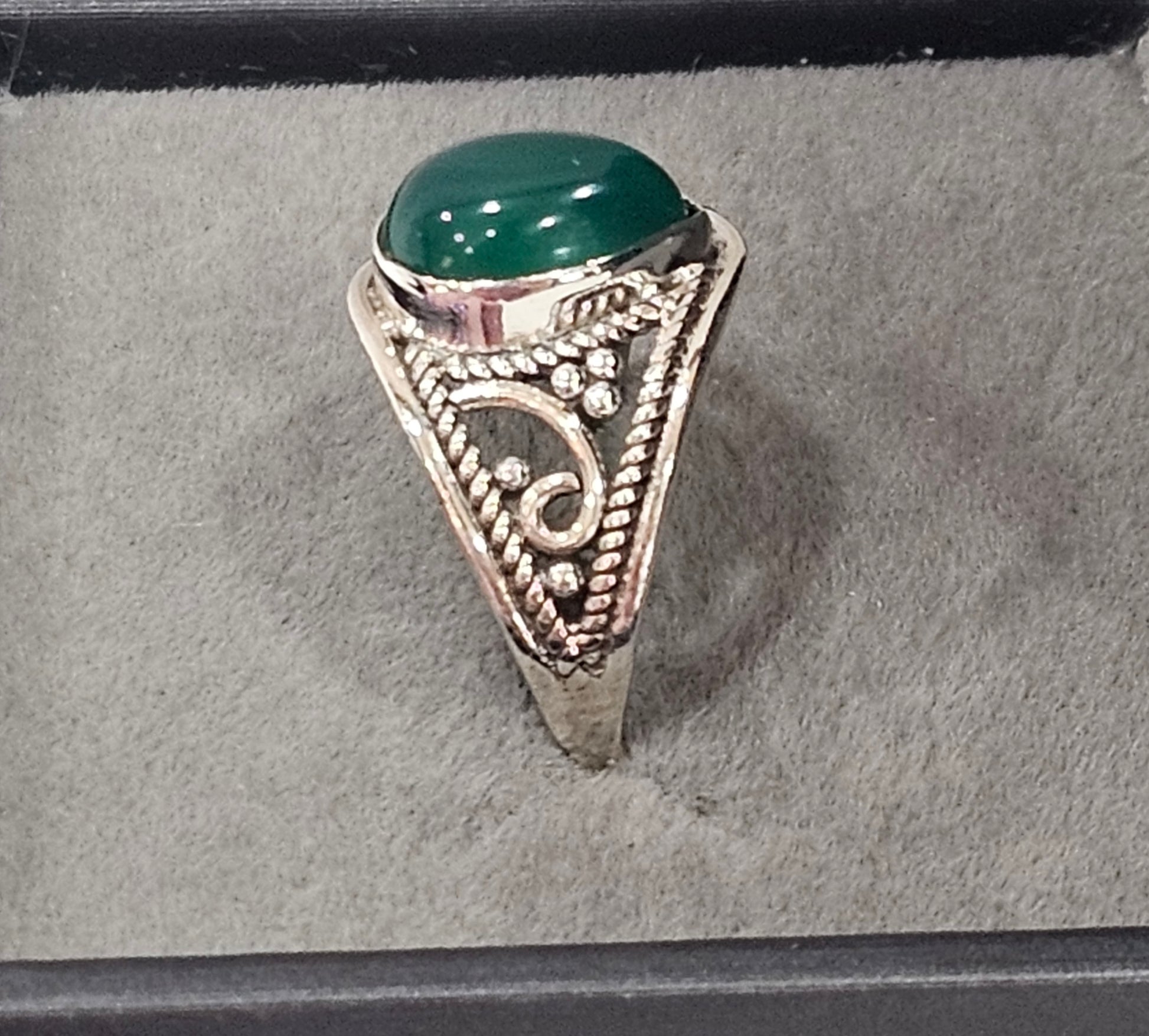 Sterling Silver Green Adventurine Gemstone Ring 8