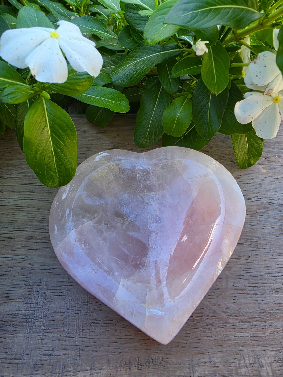Pink Quartz Crystal Heart Bowl – Approximately 4"