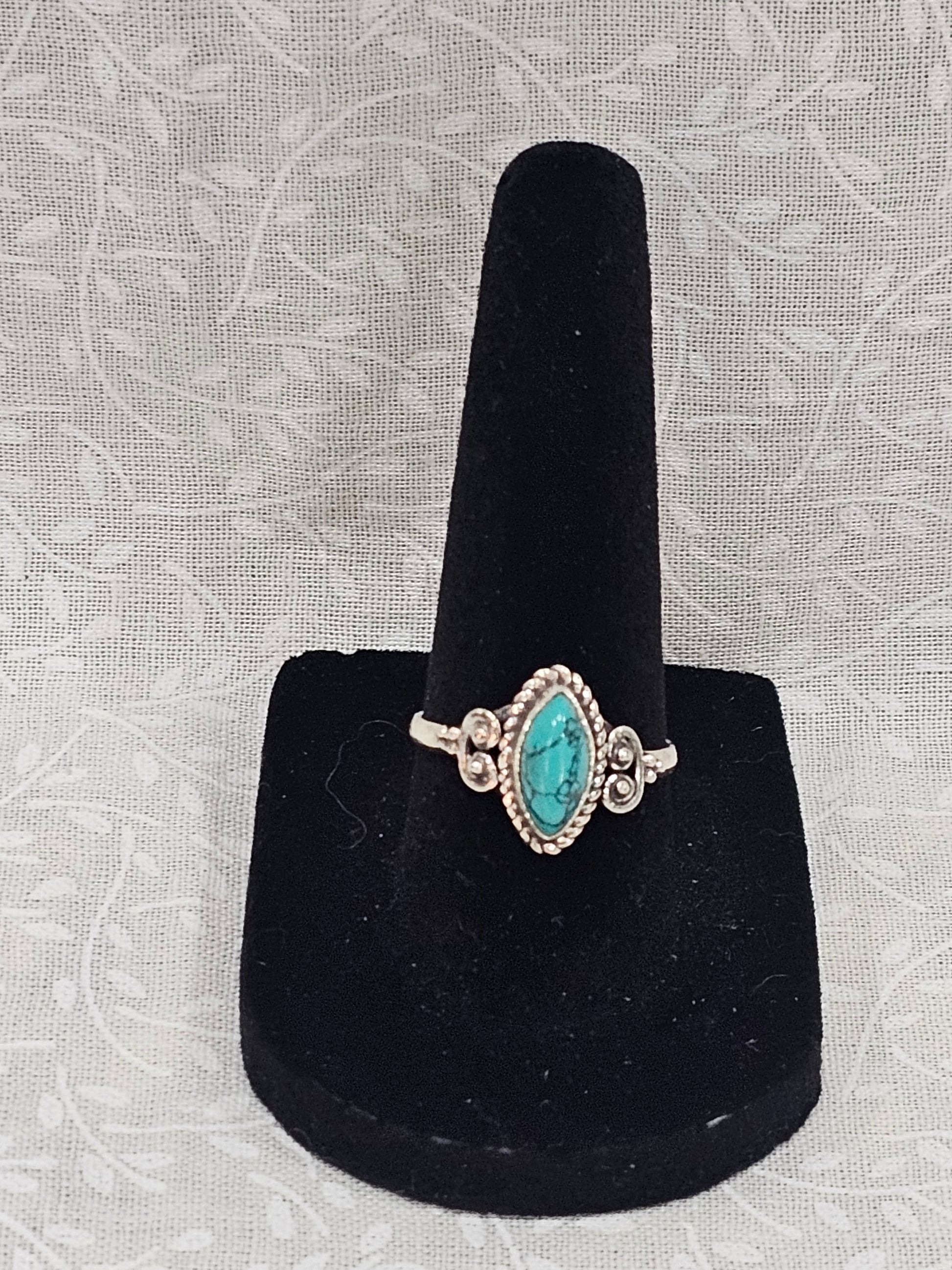 Sterling Silver Turquoise Gemstone Ring 7