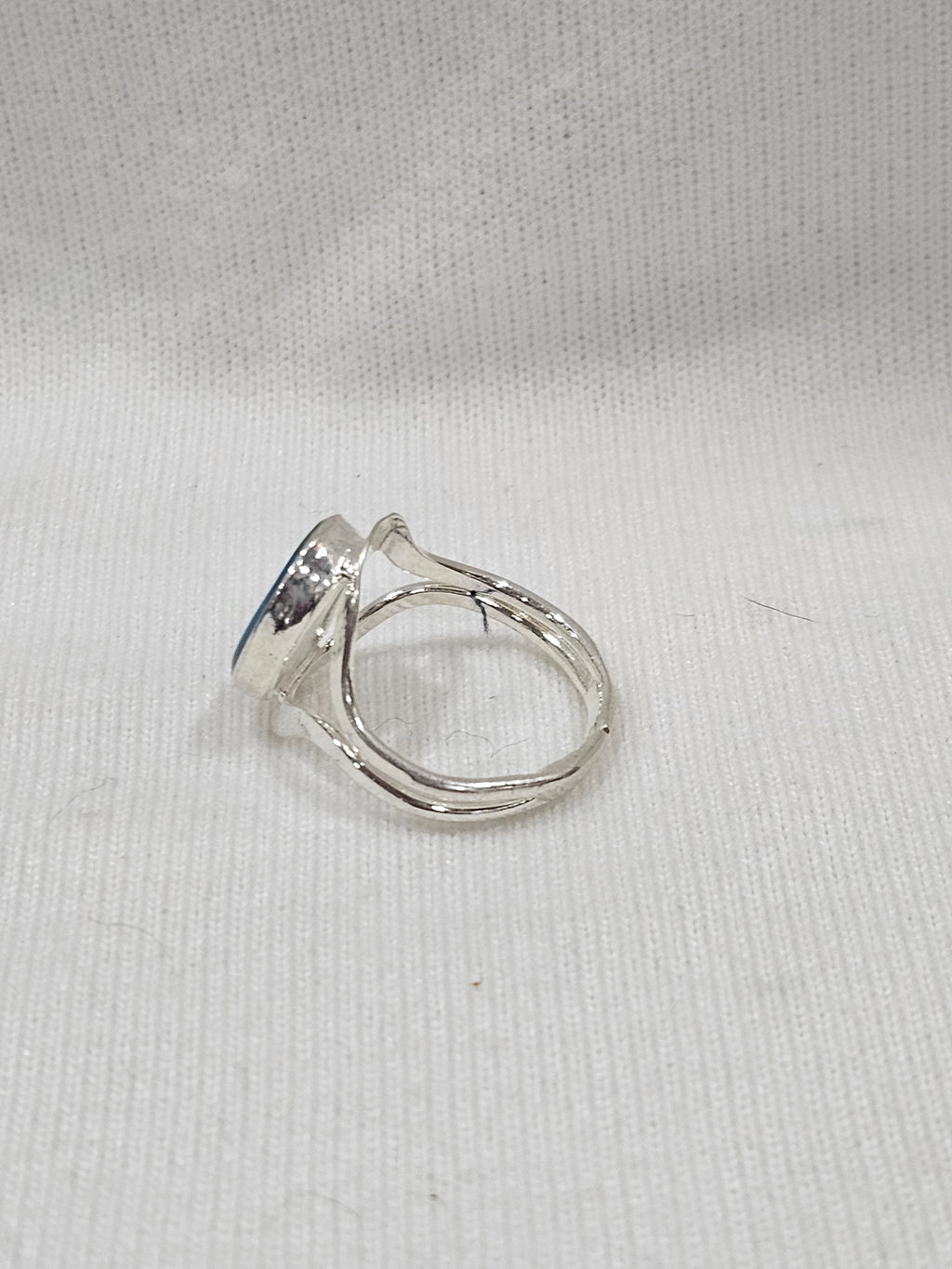 Turquoise Oval Stone Sterling Silver Ring – Size 9
