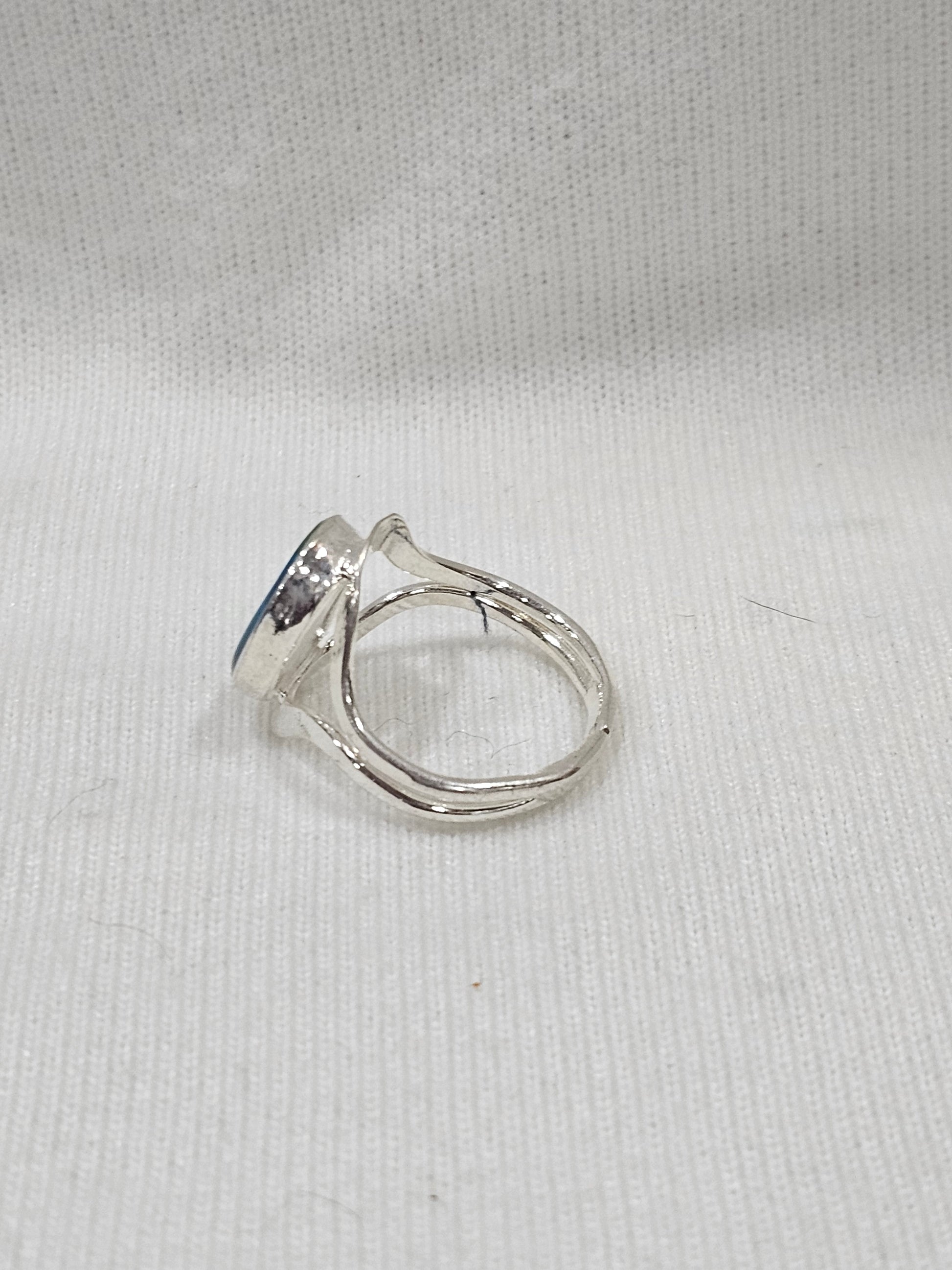 Turquoise Oval Stone Sterling Silver Ring – Size 9