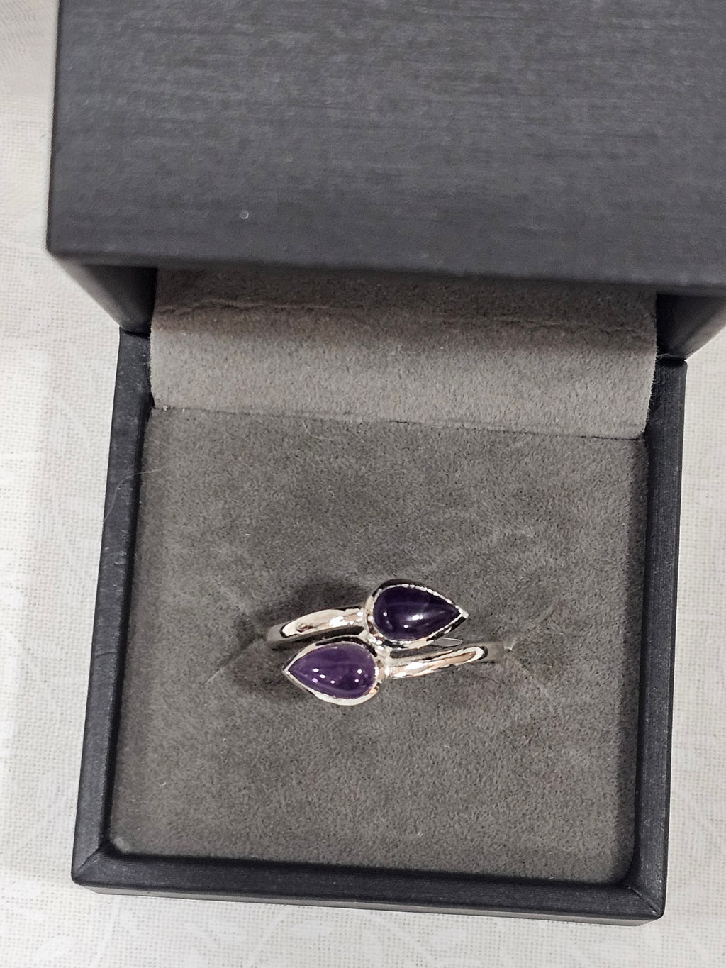 Sterling Silver Amethyst Gemstone Ring - Size 9