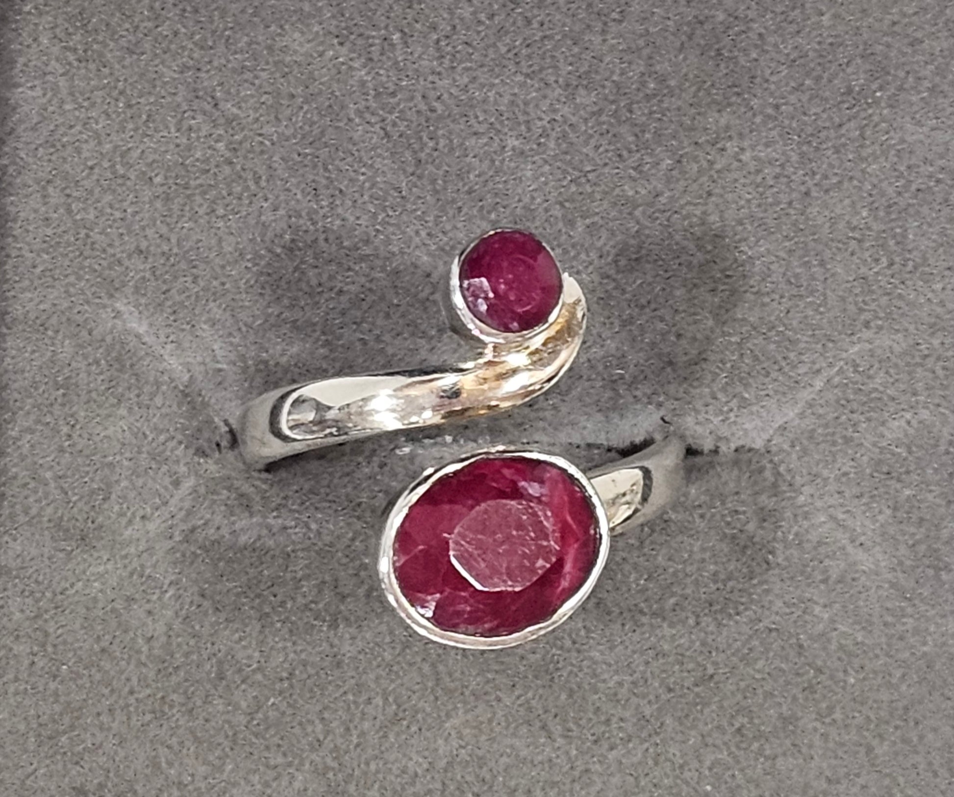 Sterling Silver Ruby Gemstone Ring - Size 7