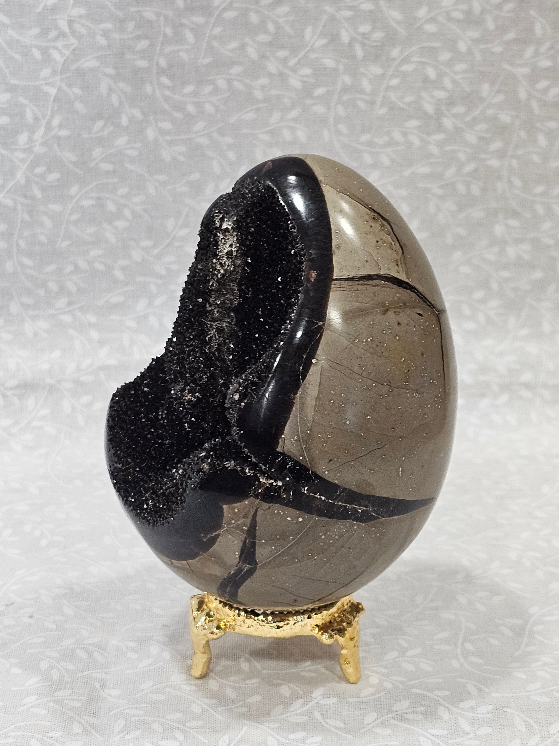 Septarian Crystal Dragon Egg
