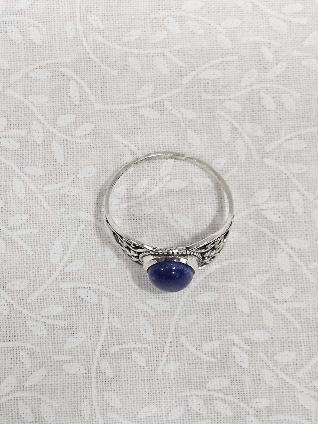 Sterling Silver Lapis Lazuli Gemstone Ring - Size 8.5