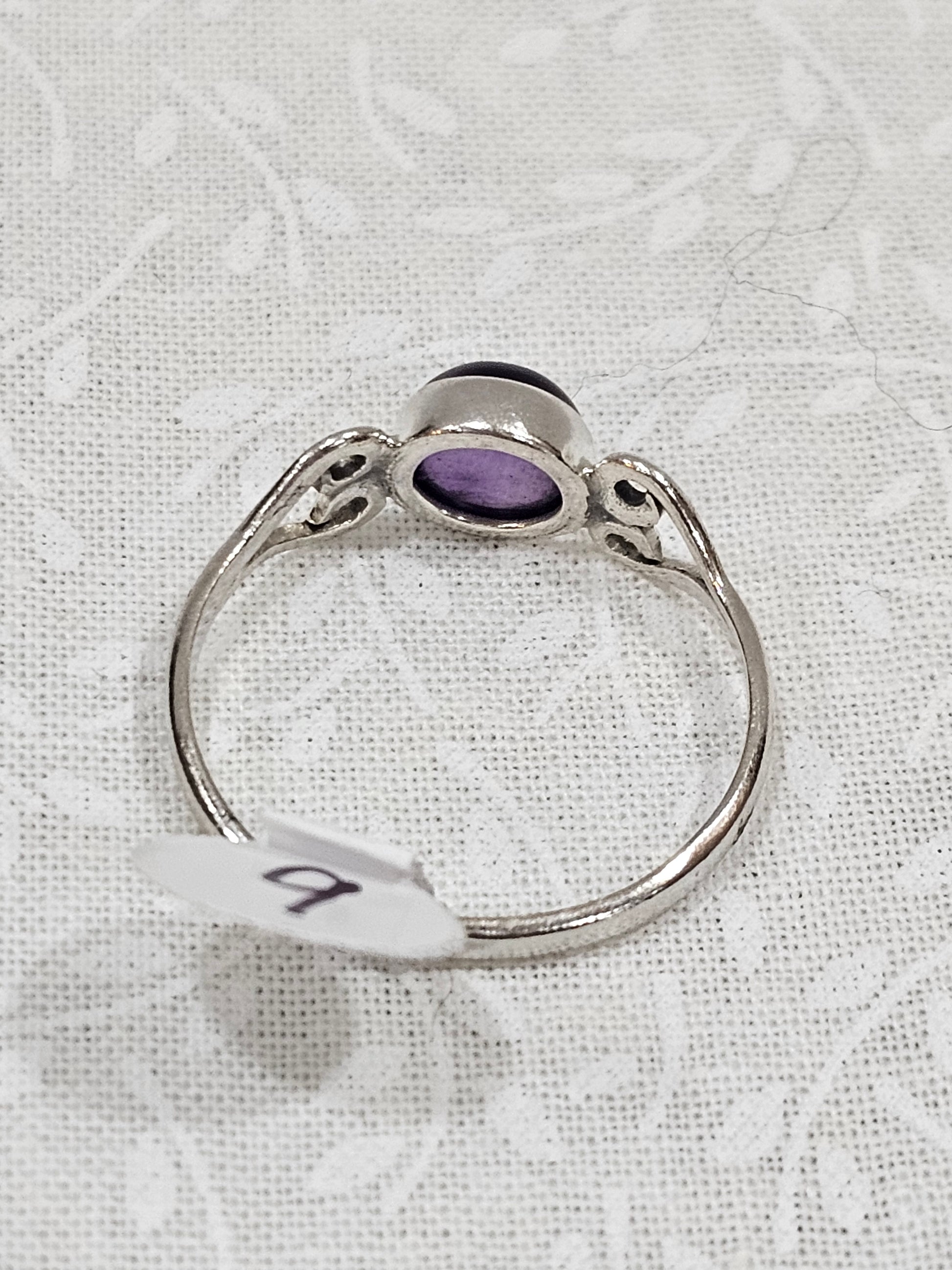 Sterling Silver Amethyst Gemstone Ring 9