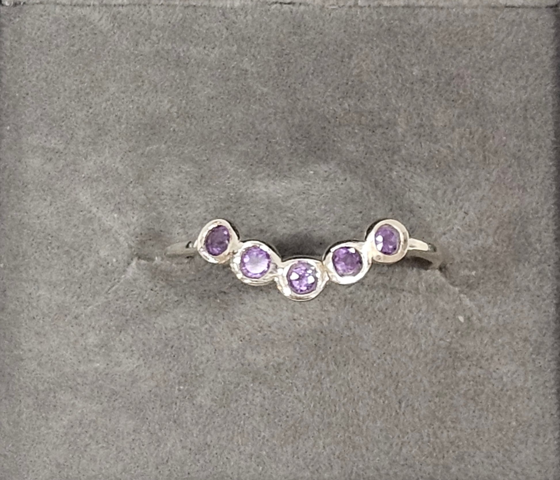 Sterling Silver Amethyst Gemstone Ring 10