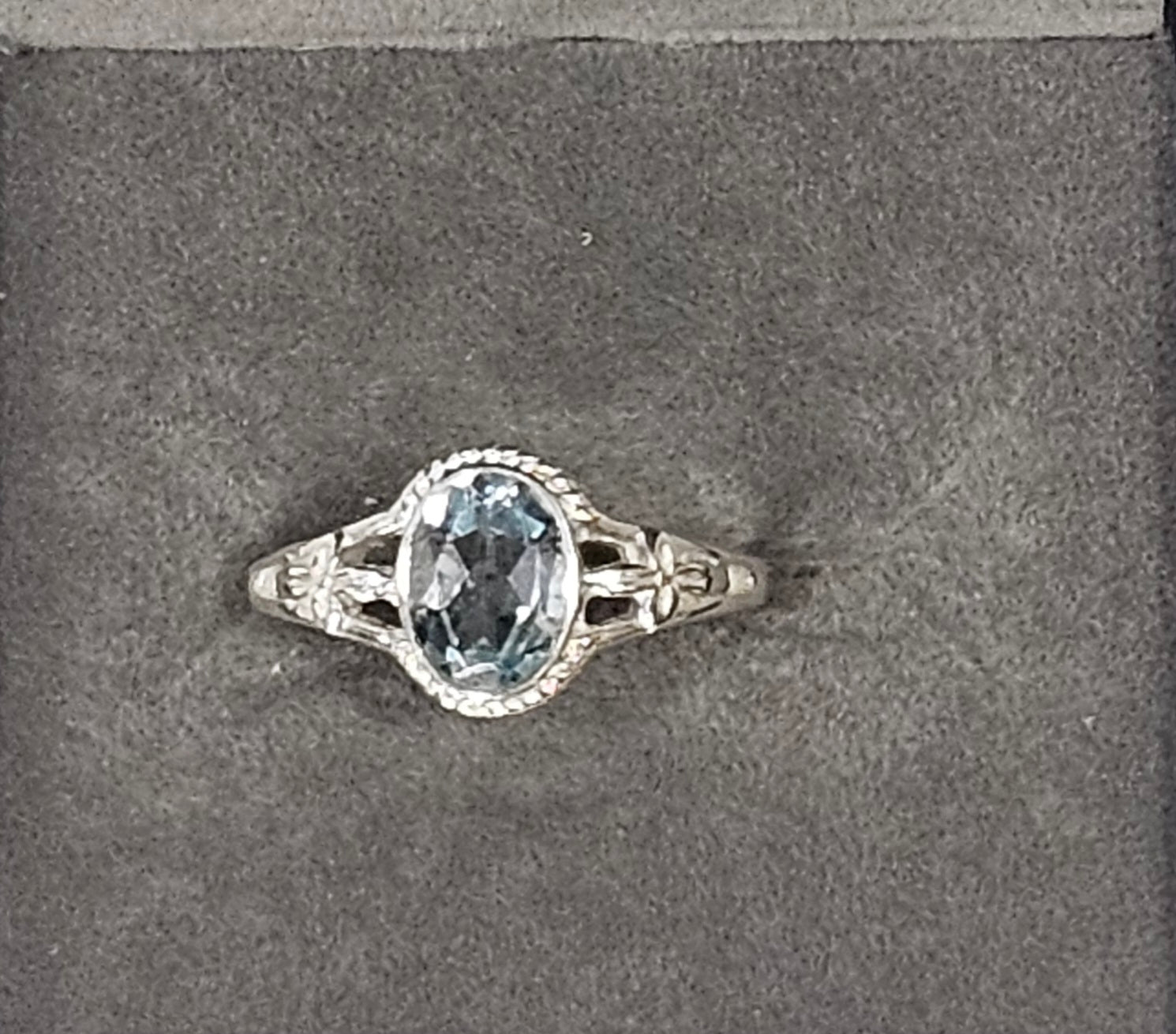 Sterling Silver Aquamarine Gemstone Ring 7.5