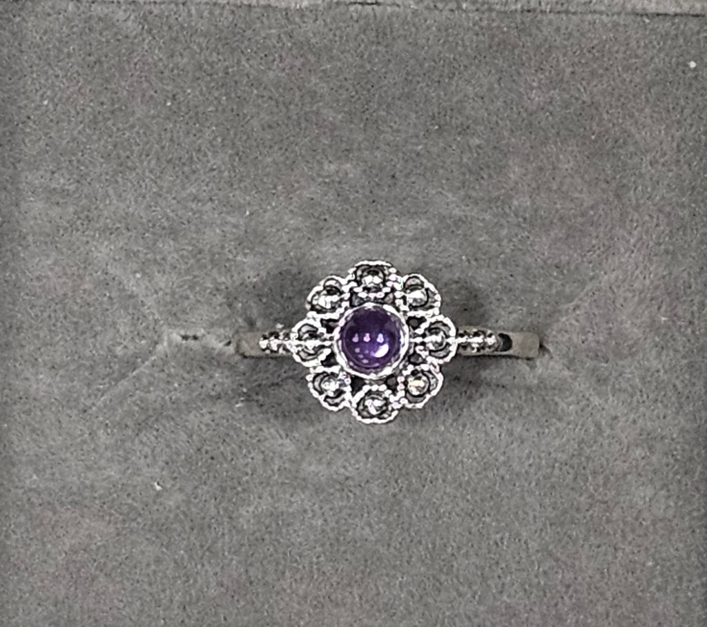 Sterling Silver Amethyst Gemstone Ring 6.5