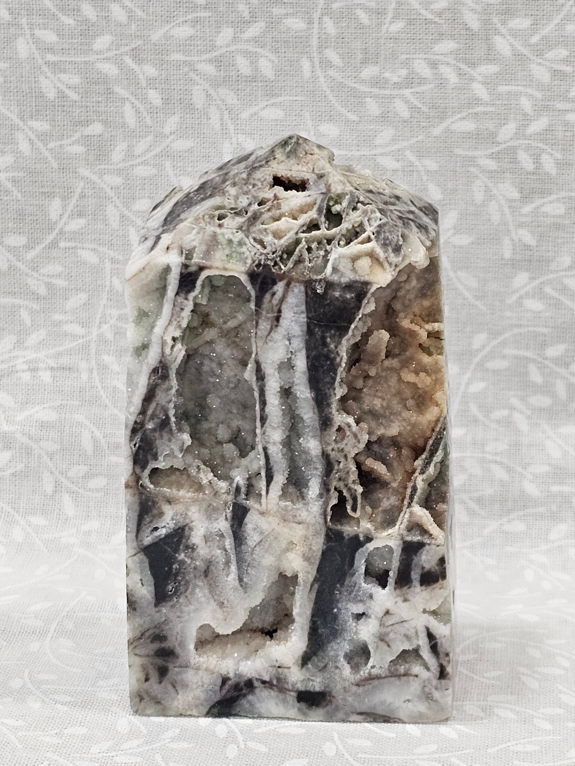 Spheralite Crystal Tower